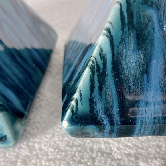 Handmade Blue Glaze Ceramic Pyramid Cream And Sugar Containers - Picture 8 of 11